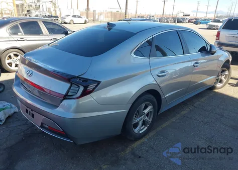 2021 Hyundai Sonata Se z USA, uszkodzony, nr VIN 5NPEG4JA4MH087877